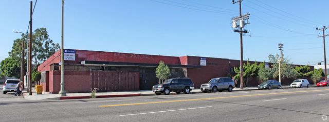 Flex Property For Lease