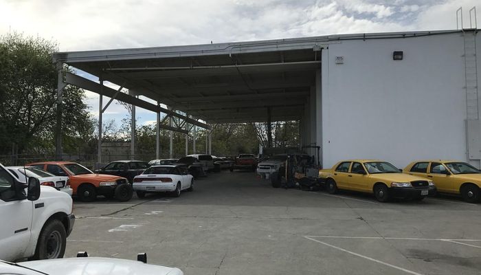 Warehouse Space for Sale at 320 Commerce Cir Sacramento, CA 95815 - #5