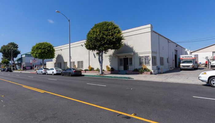 Warehouse Space for Rent at 622-626 N La Brea Ave Inglewood, CA 90302 - #2