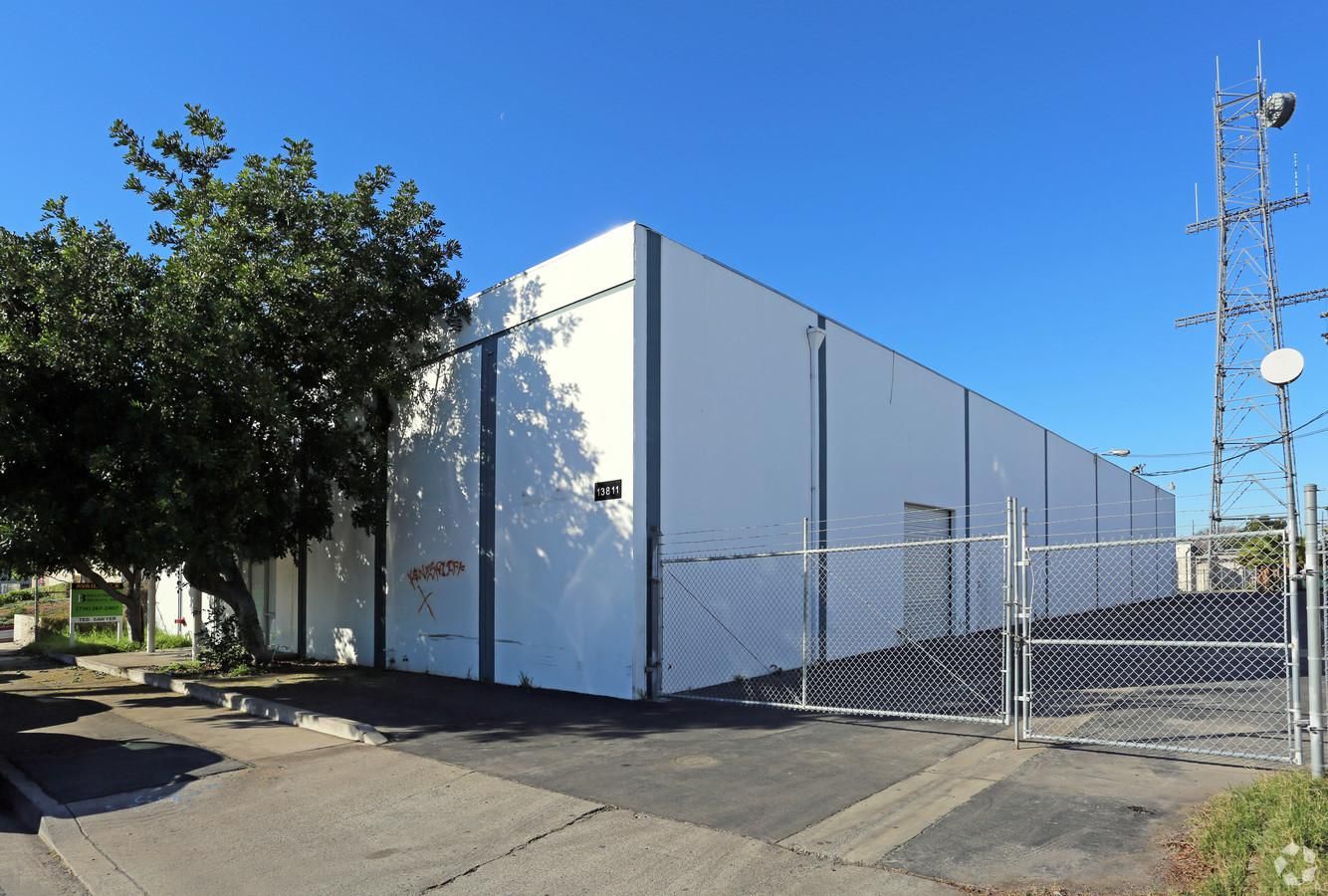 Industrial Property For Lease photo 1