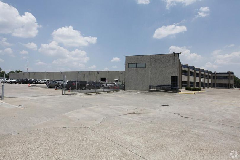 Port Plaza 8201 LaPorte Fwy