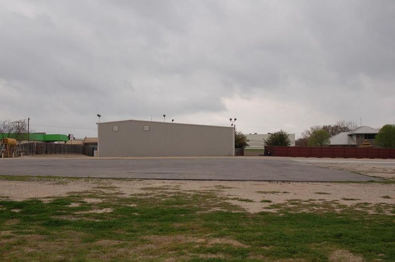 918 W Marshall Dr