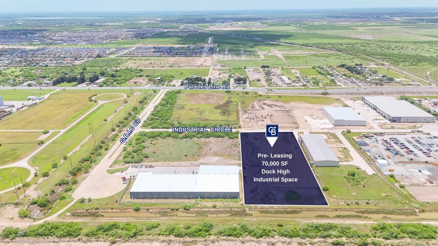 7205 Industrial Circle photo 3