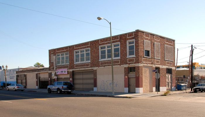 Warehouse Space for Sale at 2634 S Hill St Los Angeles, CA 90007 - #4