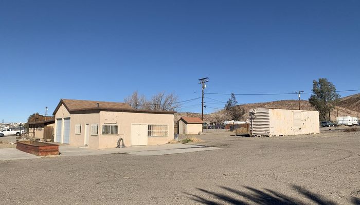 Warehouse Space for Rent at 30388 Old Hwy 58 Barstow, CA 92311 - #4