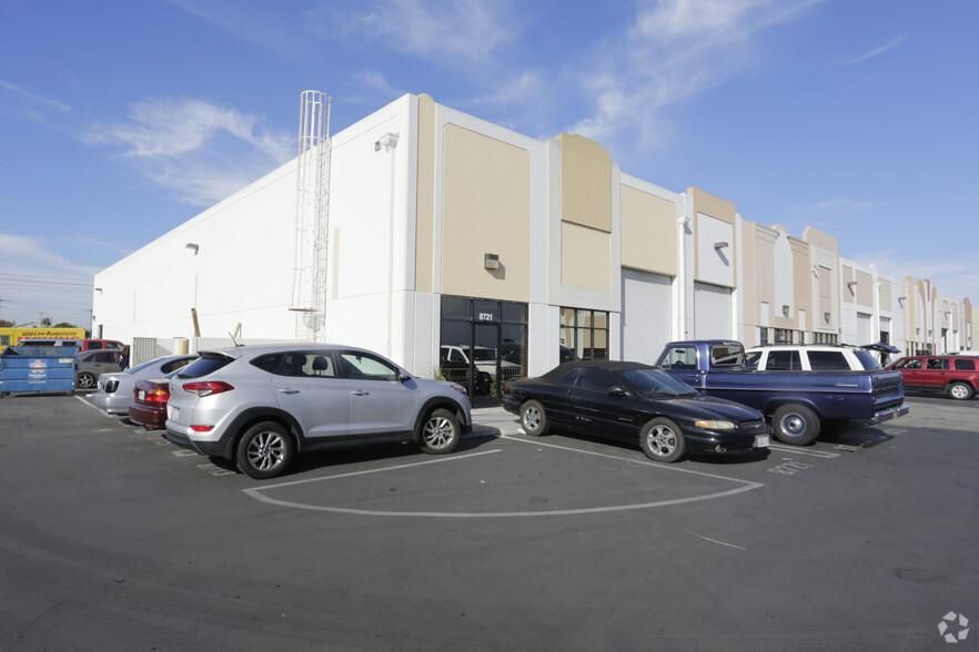 Bldg 2 8711-8721 Aviation Blvd photo 3