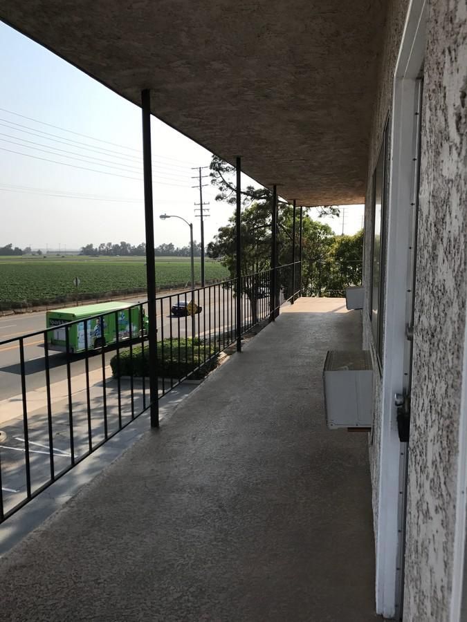 575 Dawson Drive photo 4