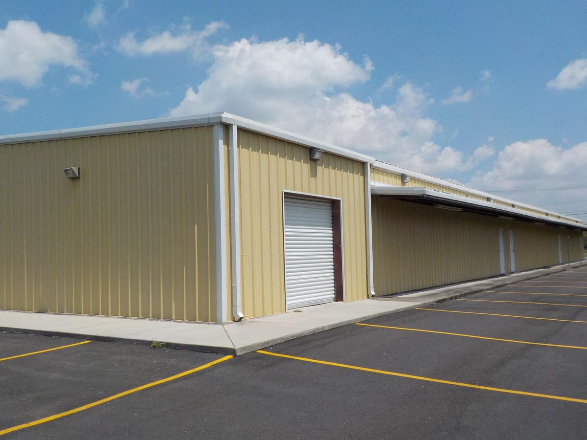 Mid Valley Warehouse photo 4
