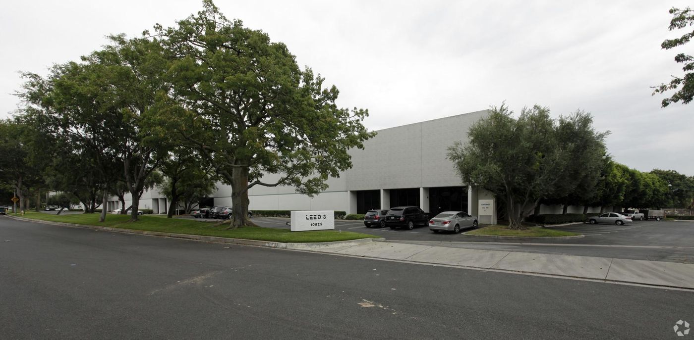 Industrial Property For Lease photo 1