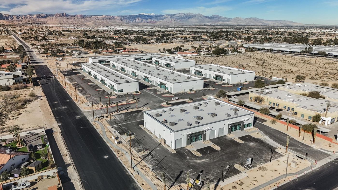 Dean Martin Commerce Center photo 2