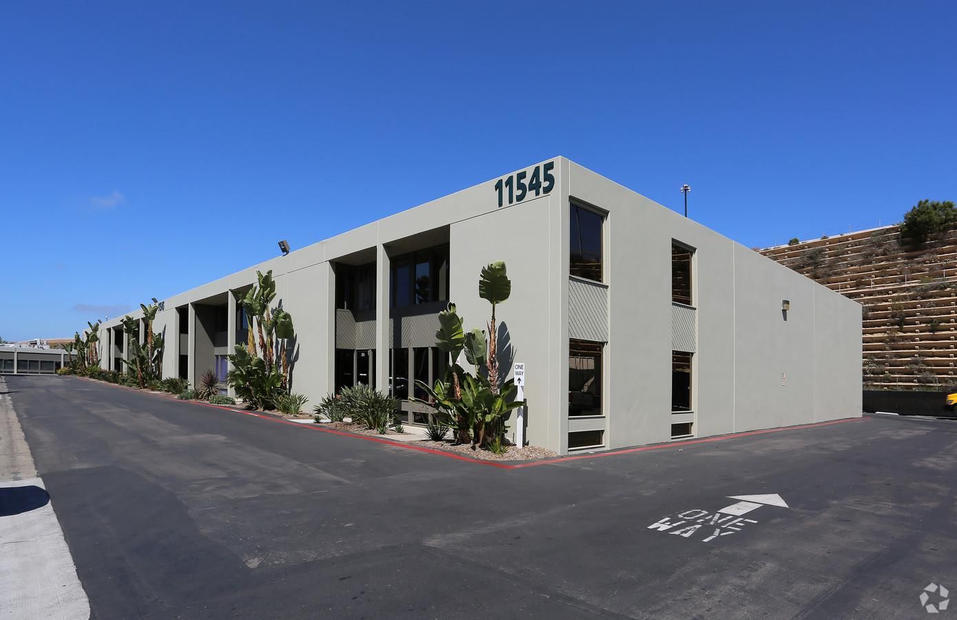 Bldg 3 photo 1