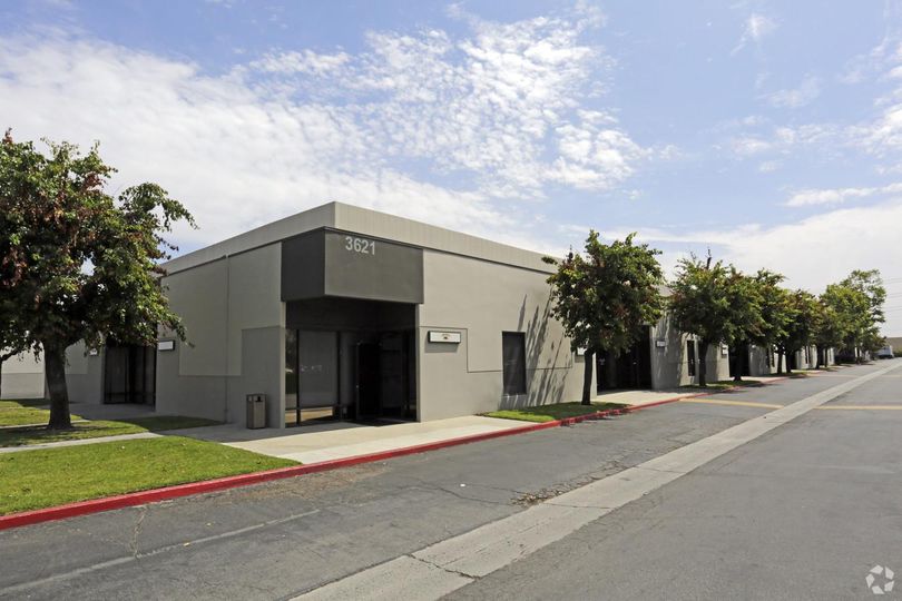 Harbor Business Center