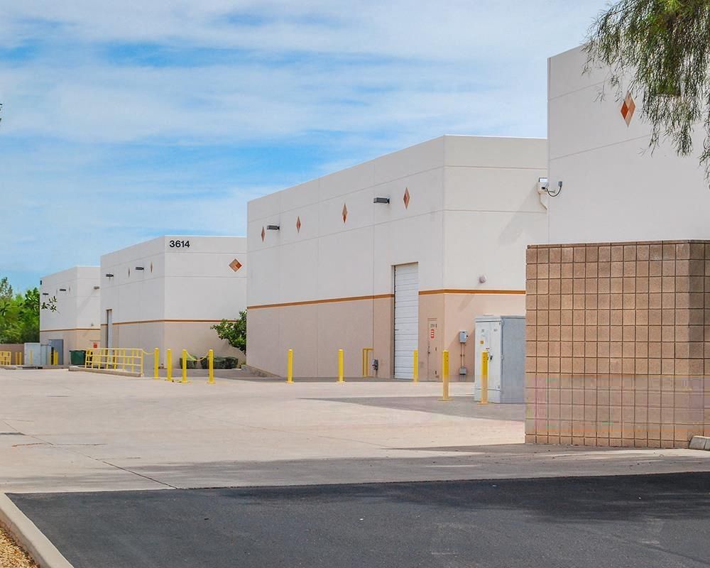 South Mountain Business Park - 3602 East Southern Avenue photo 4