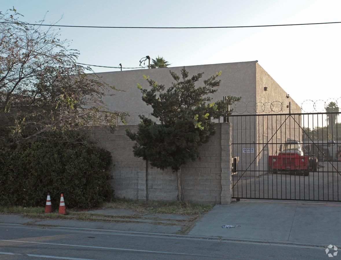 Industrial Property For Sale photo 2