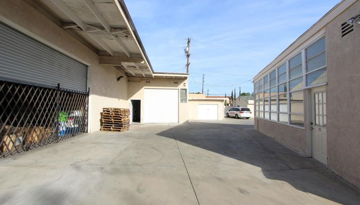 Warehouse Space for Sale at 317 S San Marino Ave San Gabriel, CA 91776 - #4