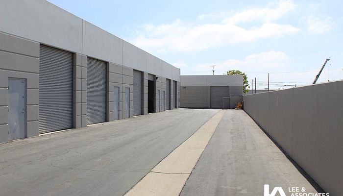 Warehouse Space for Rent at 1400 East 33rd Street Signal Hill, CA 90755 - #8