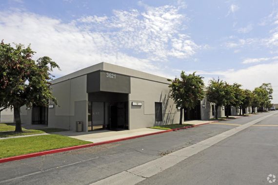 Harbor Business Center
