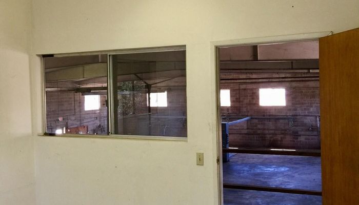 Warehouse Space for Rent at 749 N Plano St Porterville, CA 93257 - #10