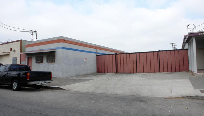 Warehouse Space for Sale at 7421-7423 Varna Ave North Hollywood, CA 91605 - #1