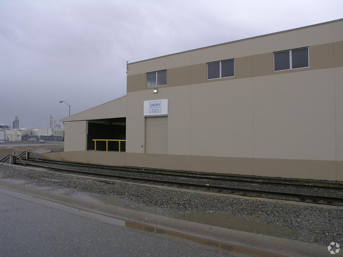 Bldg. 200 - 500 photo 3