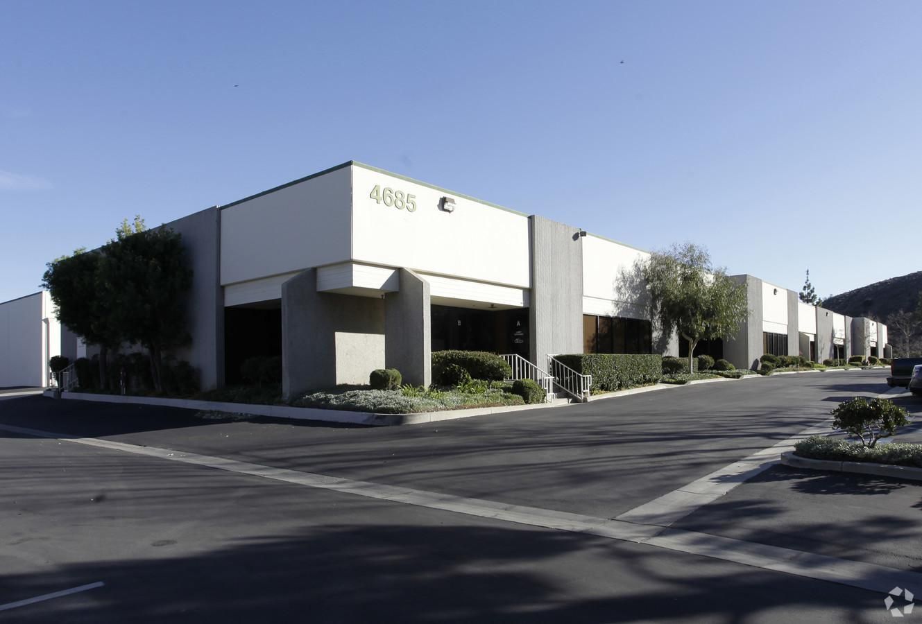 Bldg 64 photo 1