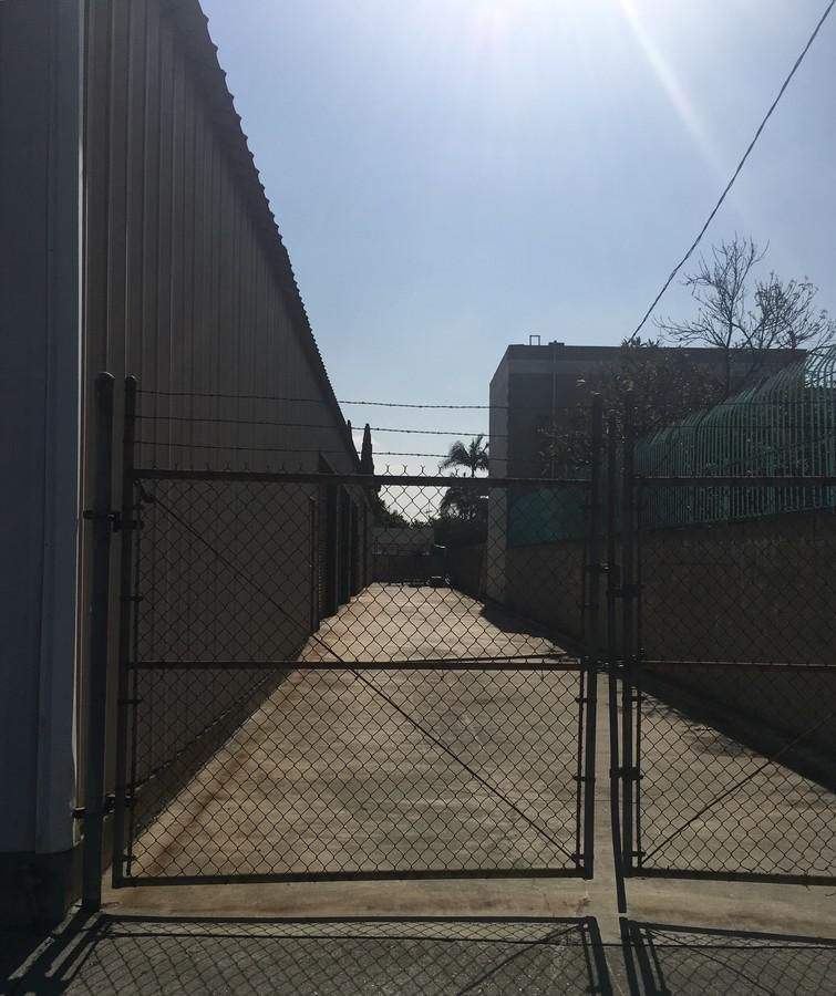 Chico Ave photo 4