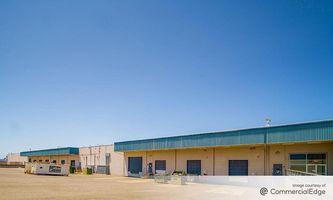 Warehouse Space for Rent located at 4805 Urbani Way McClellan, CA 95652