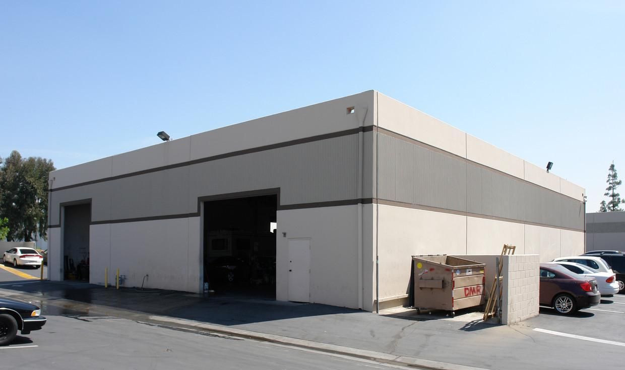 Hunco Industrial Plaza photo 4