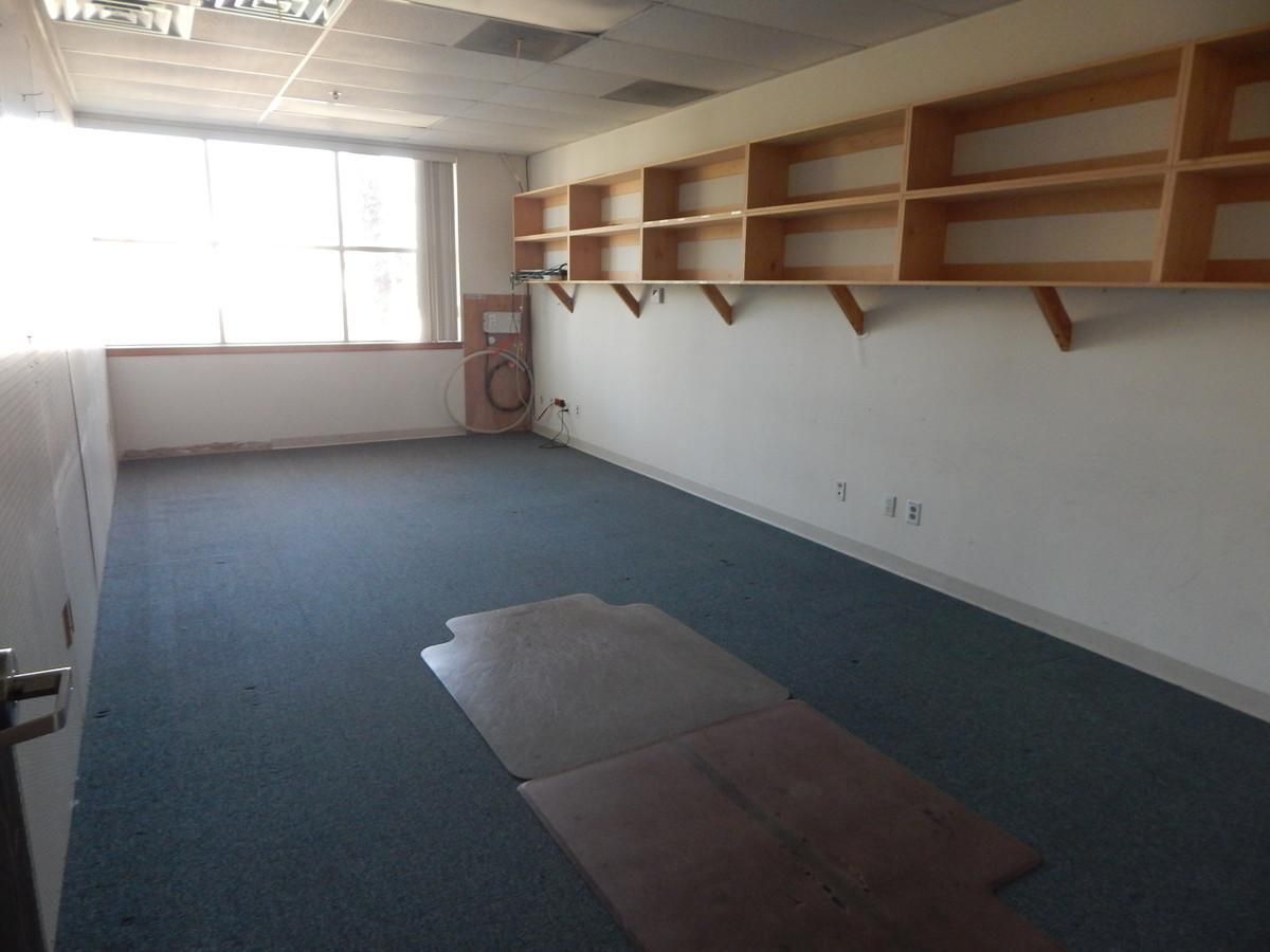 Bldg A photo 2
