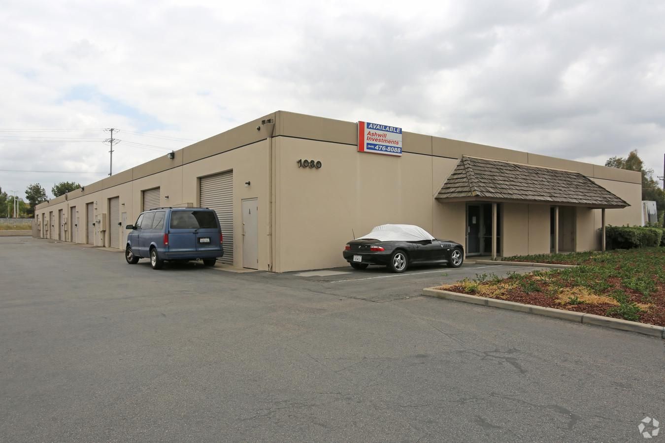 Grove Street Industrial Center photo 2
