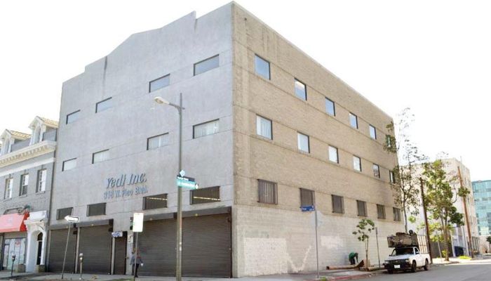 Warehouse Space for Rent at 318 W Pico Blvd Los Angeles, CA 90015 - #4