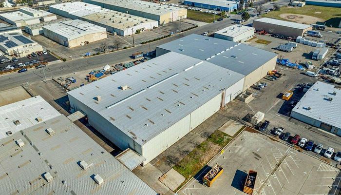 Warehouse Space for Rent at 5688 E Fountain Way Fresno, CA 93727 - #2