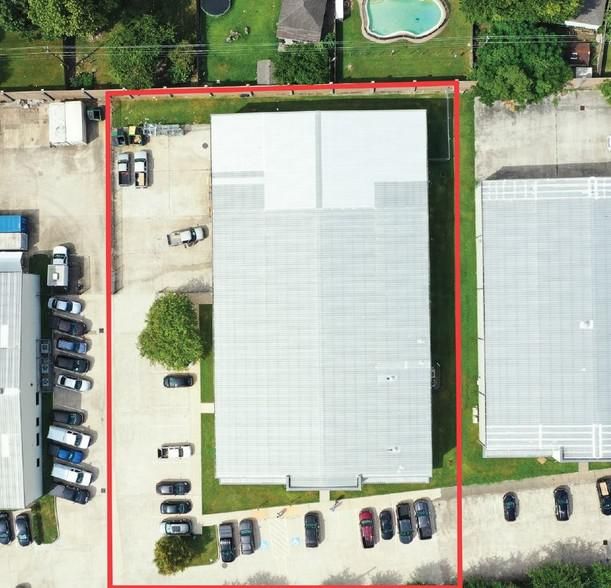 11821 S Sam Houston Pky W photo 3
