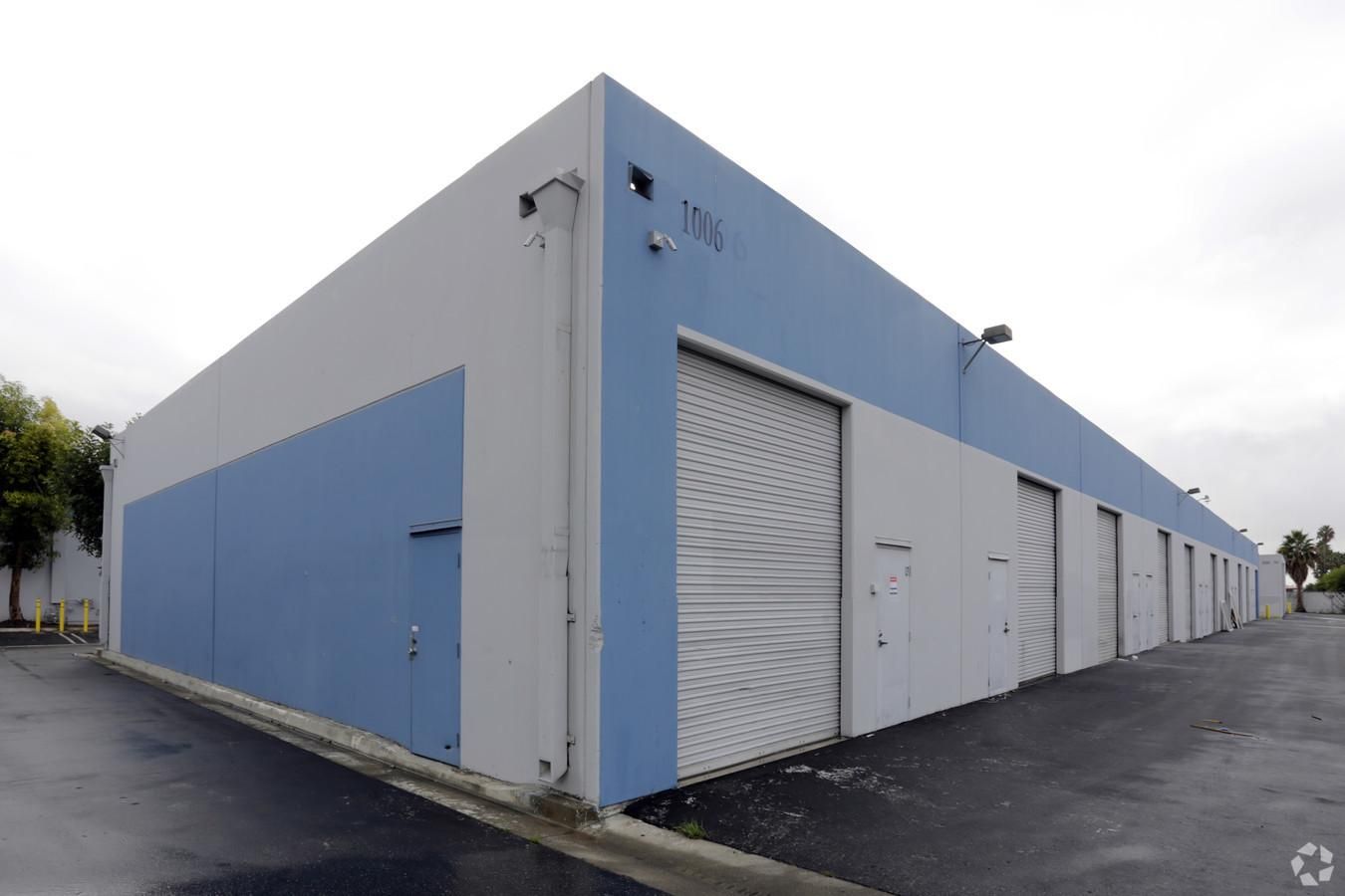 Hathaway Commerce Center photo 2