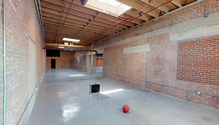 Warehouse Space for Rent at 1914 Raymond Ave Los Angeles, CA 90007 - #15