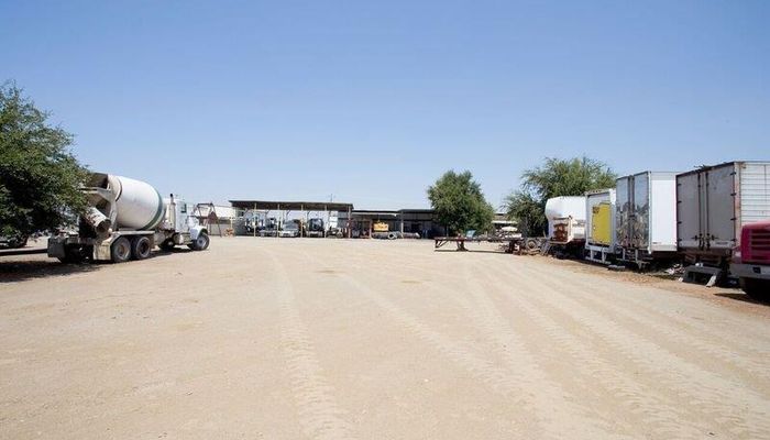 Warehouse Space for Sale at 2000 E El Monte Way Dinuba, CA 93618 - #15