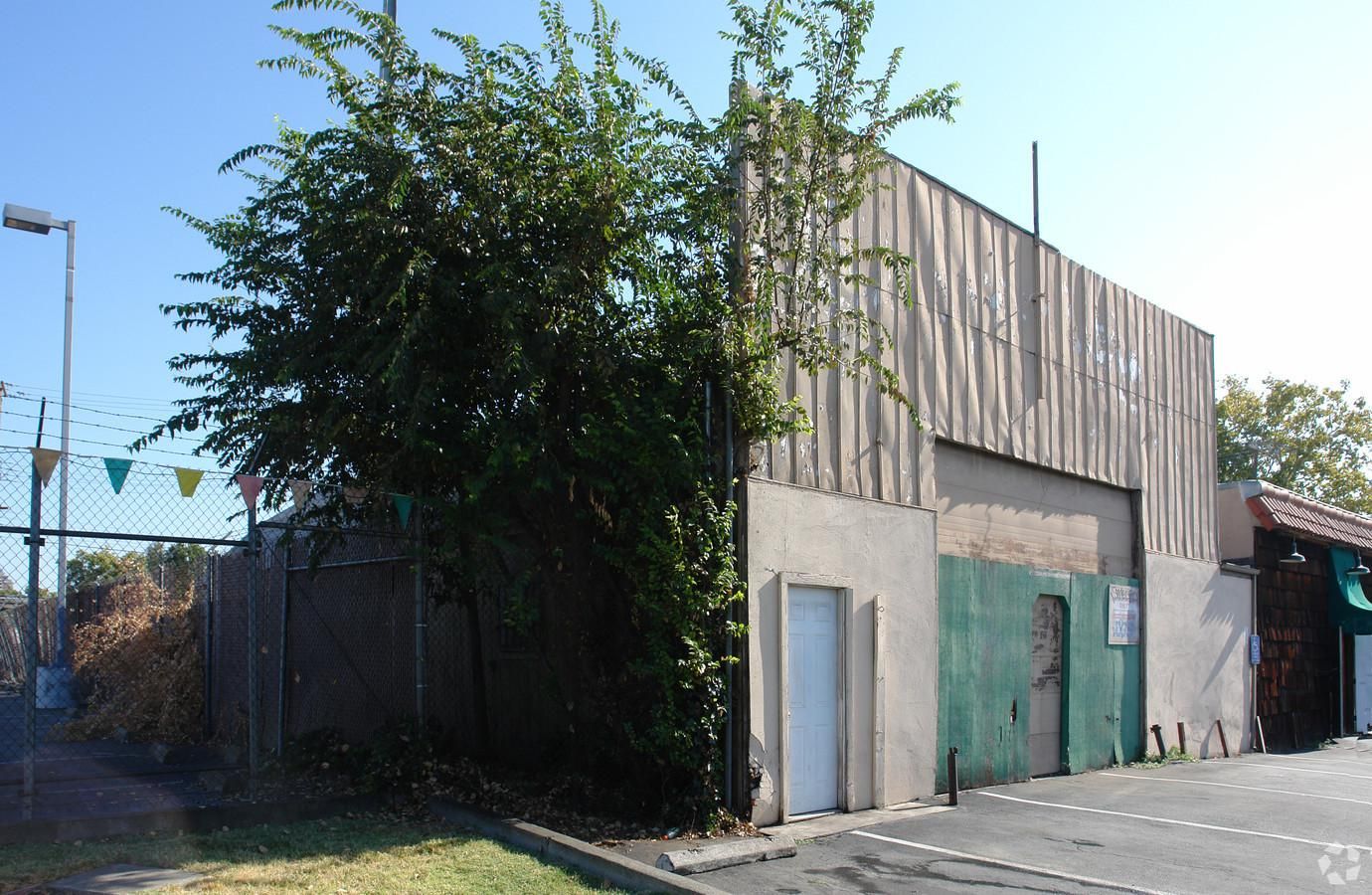 Industrial Property For Sale photo 1