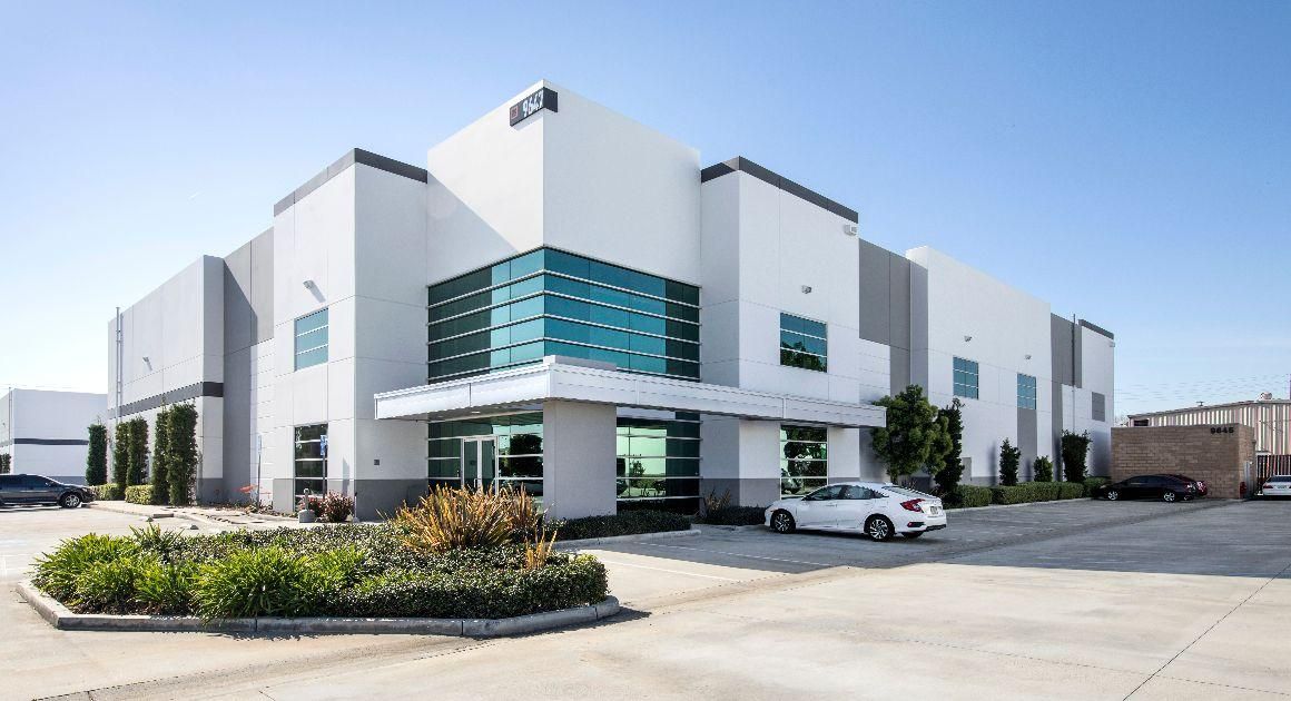 9641-9657 Santa Fe Springs Road photo 3