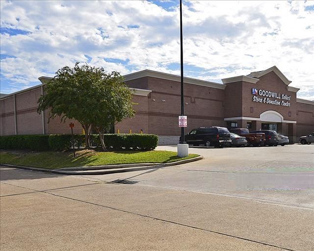 Northchase Plaza photo 2