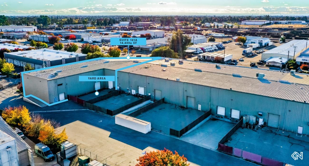 4450 N. Brawley Avenue photo 2