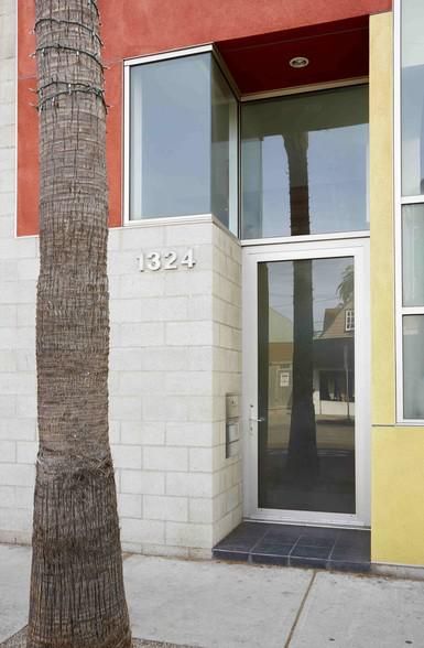 1324 Abbot Kinney Blvd photo 1