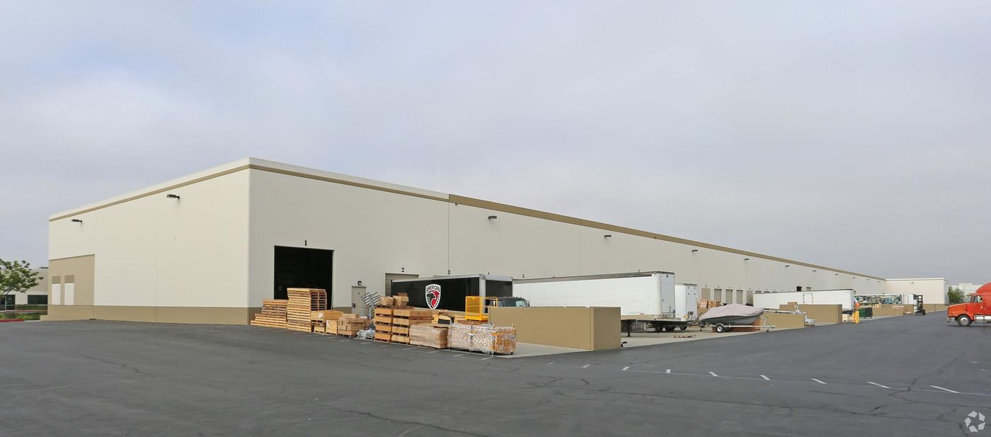 Bldg C photo 4