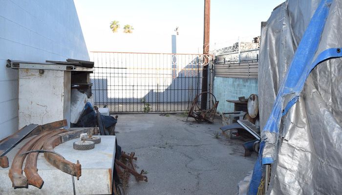 Warehouse Space for Sale at 516 E D St Wilmington, CA 90744 - #8