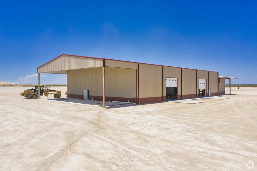16691 W Basin Dr photo 3