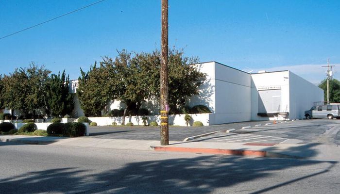 Warehouse Space for Rent at 20721 Superior St Chatsworth, CA 91311 - #2