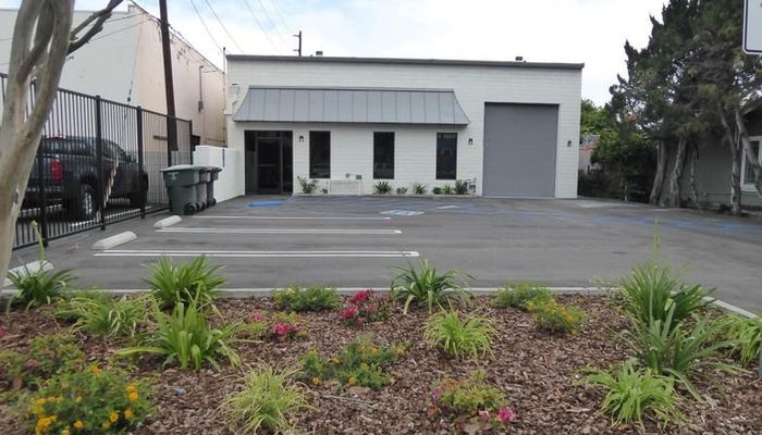 Warehouse Space for Rent at 632 Thompson Ave Glendale, CA 91201 - #3