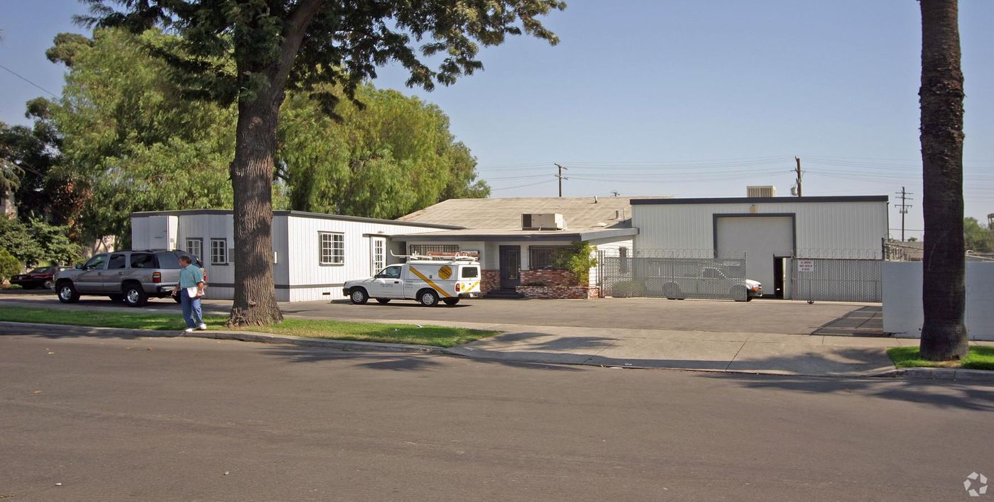 Industrial Property For Sale photo 1