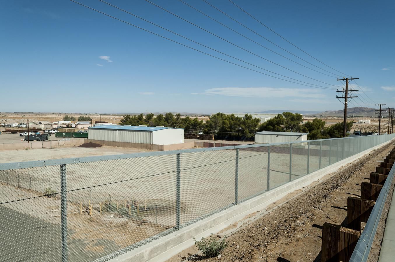 Industrial Property For Lease photo 1