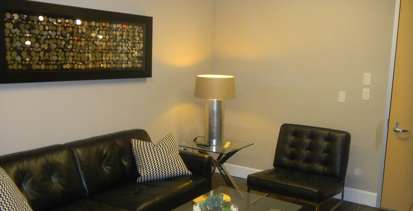 Beautiful New Small to Large Offices-7th Floor photo 4
