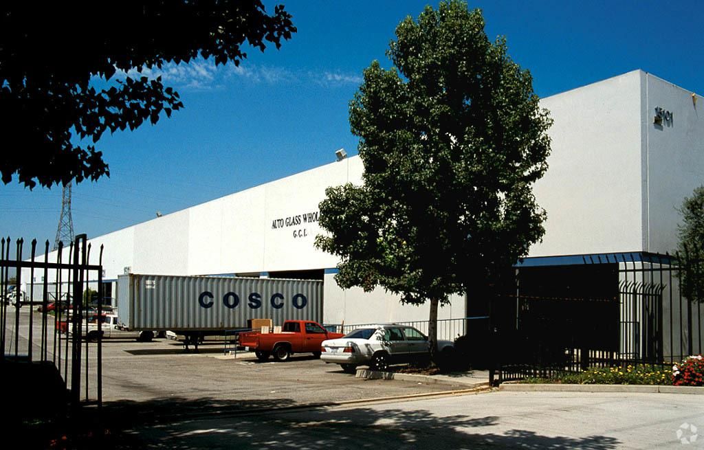 Building 1 photo 2